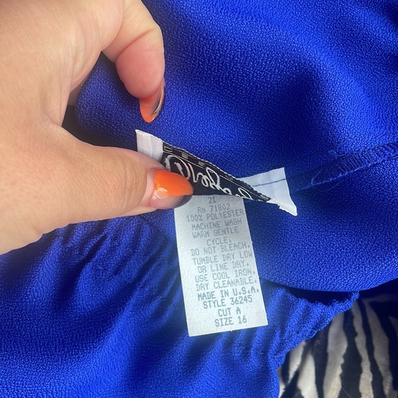 Gregory Designs Vintage Two Piece Skirt Suit Set Blue & Black 16 - Picture 10 of 10